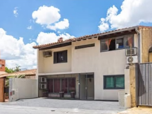 Inmueble Comercial en Venta o Alquiler – Ciudad Nueva, Asunción