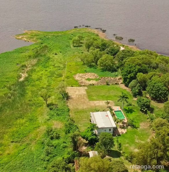 Playa Privada en el Nuevo Corredor Turístico de Areguá, Frente al Lago Ypacaraí en Playa Municipal De Aregua.